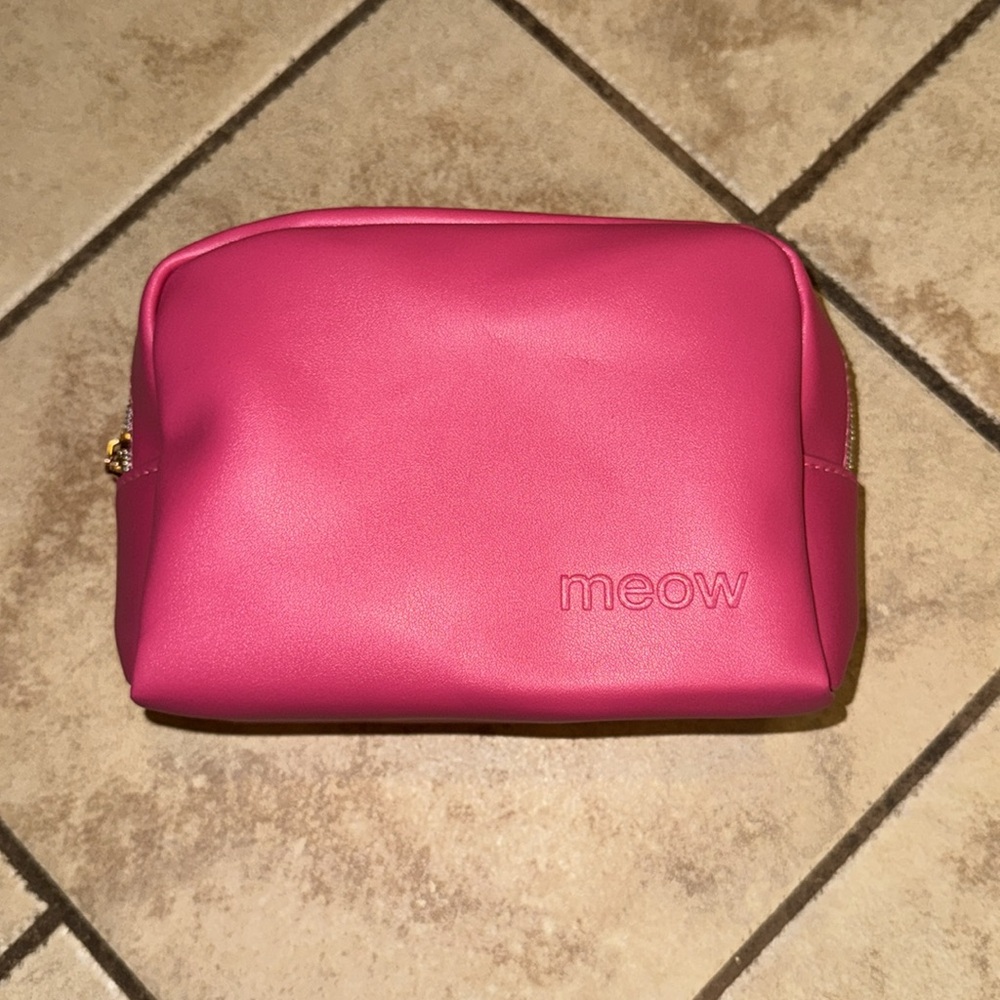 New make up bag meow